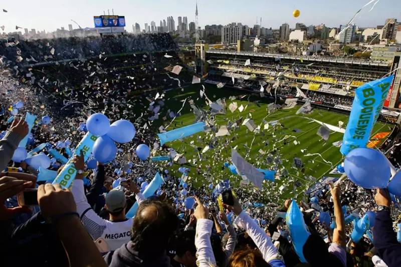 Süni İntellekt Dünyanın Ən Yaxşı Stadionlarını Seçdi: Galatasaray və Beşiktaş Meydançaları İlk 20-likdə Xəbər şəkili
