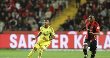 "Fənərbaxça" inamlı qələbə qazandı - Türkiyə Superliqası