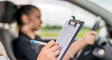 Sürücülük dərsi almaq istəyənlərin nəzərinə -Bunları bilməlisiniz