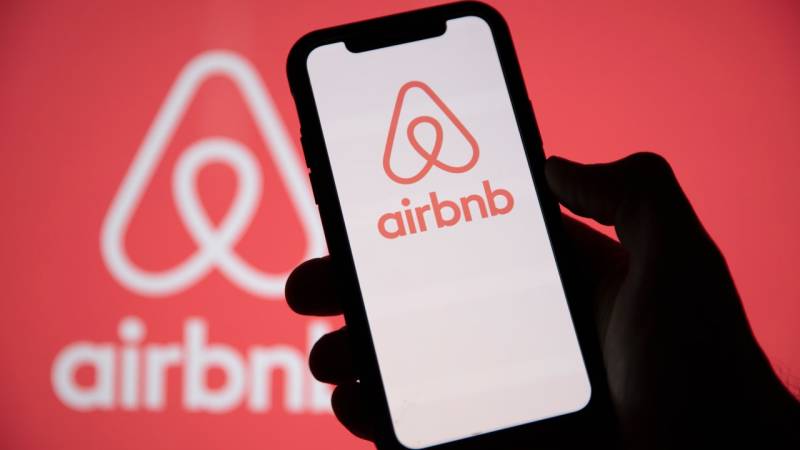 Airbnb Sosiallaşma və Fərdiləşdirmə Üçün Yeni İmkanlar Təqdim Etdi