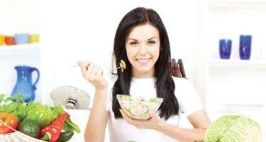 Sağlam qalmaq üçün hansı saatlarda qidalanmalıyıq? - AÇIQLAMA