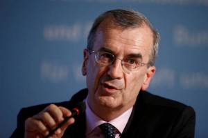 Fransa Bankının rəhbəri: Ölkə büdcə kəsiri səbəbindən borc boğulması təhlükəsi ilə üz-üzədir Xəbər şəkili