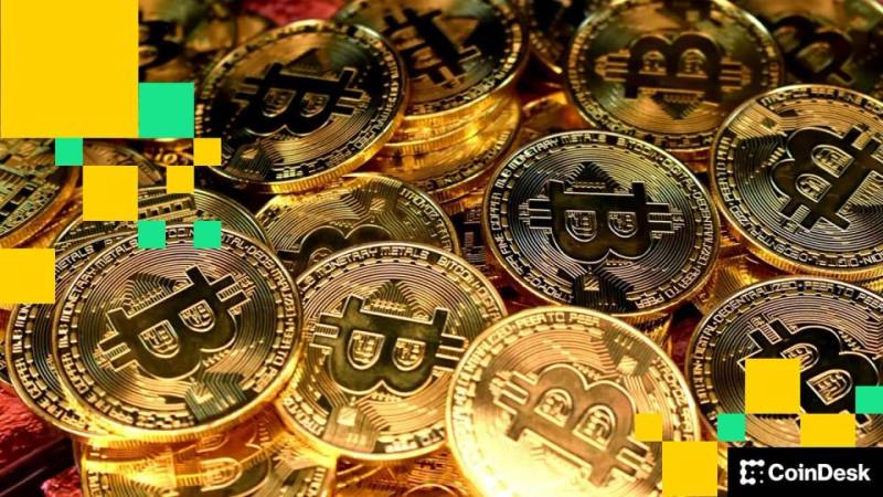 FED Qərarı Gözlənilərkən Kripto Treydlər Ehtiyatlı Davranır: Bitcoin Stabil Mövqeyini Qoruyur