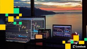 Tədqiqat Şirkətindən Tövsiyə: Bitcoin Mövqelərini Ether Şortları ilə Necə Qorumaq Olar