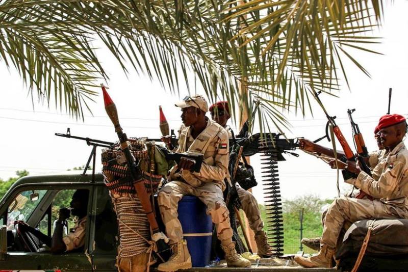 Sudanda Çevik Cavab Qüvvələri Əl-Faşirdə əsas hərbi bazanı ələ keçirdiyini açıqlayıb