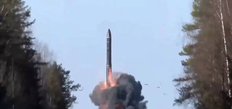 Rusiya Strateji Nüvə Silahlarının İstifadəsi üzrə Genişmiqyaslı Hərbi Təlim Keçirdi - Putin Prosesi İzlədi Xəbər şəkili