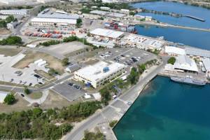 ABŞ-nin Quantanamodakı hərbi bazasının aeroportu qasırğaya görə bağlanıb Xəbər şəkili