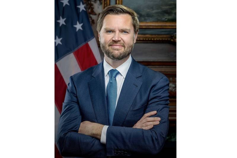 ABŞ vaxtaşırı nüvə silahı sınaqları keçirməlidir - Cey Di Vens