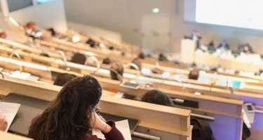 Dörd universitetə akkreditasiya verildi - SİYAHI