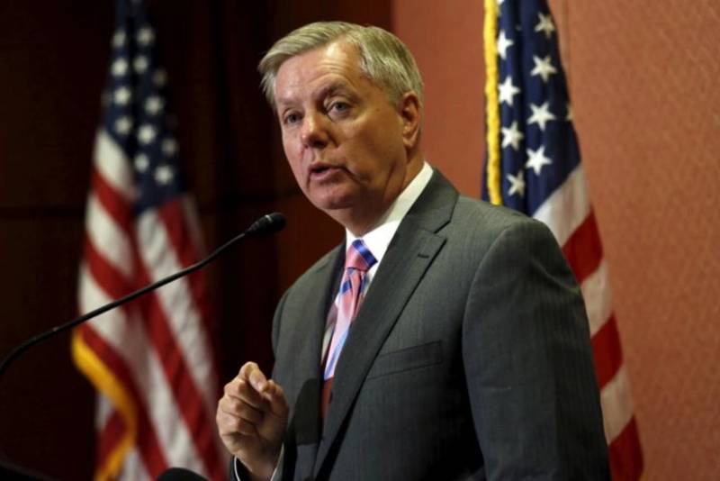 Senator: Tramp Venesuelada quru əməliyyatla bağlı dinləmələr keçiriləcək