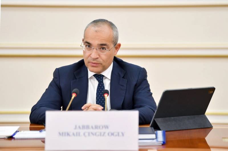 Mikayıl Cabbarov dünya çempionatında uğurlu çıxış edən Azərbaycan güləşçilərini təbrik edib