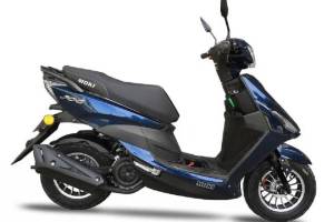 Moped idarə etmək üçün sürücülük vəsiqəsi tələb olunacaq Xəbər şəkili
