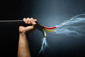 Beyləqanda 43 yaşlı kişini elektrik cərəyanı vurub Xəbər şəkili