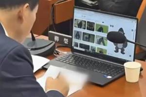 Koreyalı deputat bu hərəkəti ilə ölkəsində gündəmə çevrildi