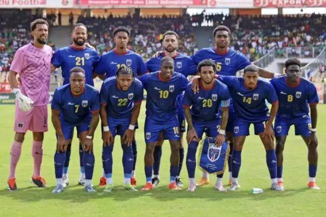 480 min əhalisi olan Yaşıl Burun tarixində ilk dəfə Dünya Kubokunda