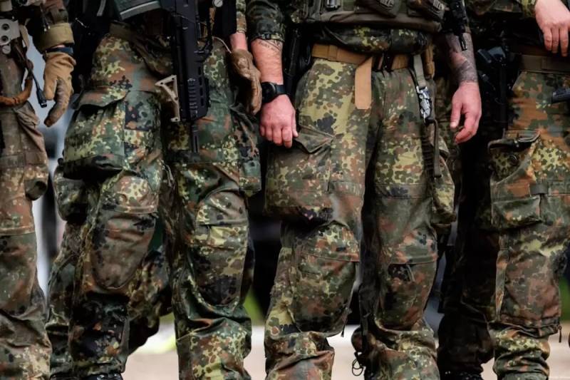 Almaniyada Təlim Qalmaqalı: Polis Həqiqi Mermi ilə Əsgərlərə Atəş Açdı, Bir Hərbçi Yaralandı Xəbər şəkili