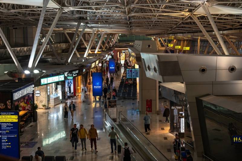 Rusiyanın 6 hava limanında uçuşlar dayandırılıb