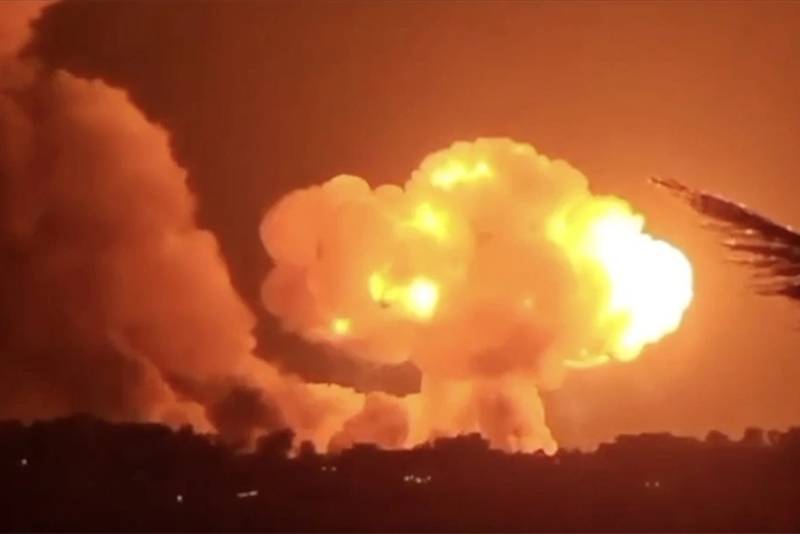 İsrail Livana zərbə endirib