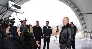 Prezident Xocalının Ballıca kəndində sakinlər ilə görüşdü - FOTO / YENİLƏNİB Xəbər şəkili