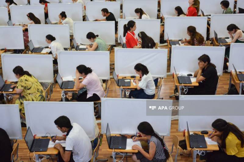 6 mindən çox müəllimin maaşı 35 faiz artacaq
