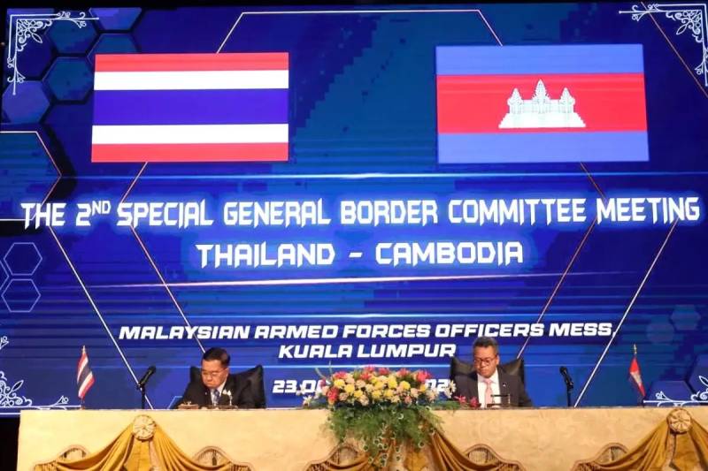 Tayland və Kamboca Kuala Lumpurda Sülh Sazişi İmzalayır: Gərginliklər Sona Çatır Xəbər şəkili