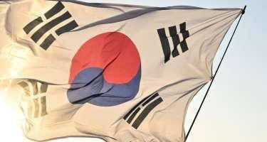 Cənubi Koreyada hərbi vəziyyət ləğv edildi