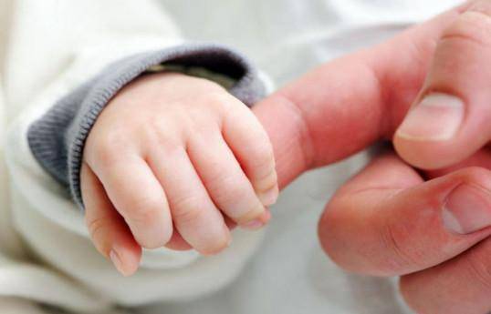 Azərbaycanda 2152 əkiz və 78 üçəm uşaq dünyaya gəlib