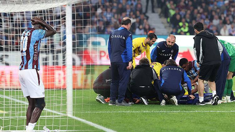 "Trabzonspor" və "Eyüpspor" matçında dəhşətli zədə: Futbolçunun ayağı qırıldı, xəstəxanaya aparıldı