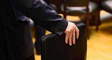 65 yaşına çatmış bu şəxslər daha 5 il işləyə biləcək