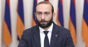 Azərbaycan bu istiqamətdə konstruktiv səylər göstərir - Mirzoyan