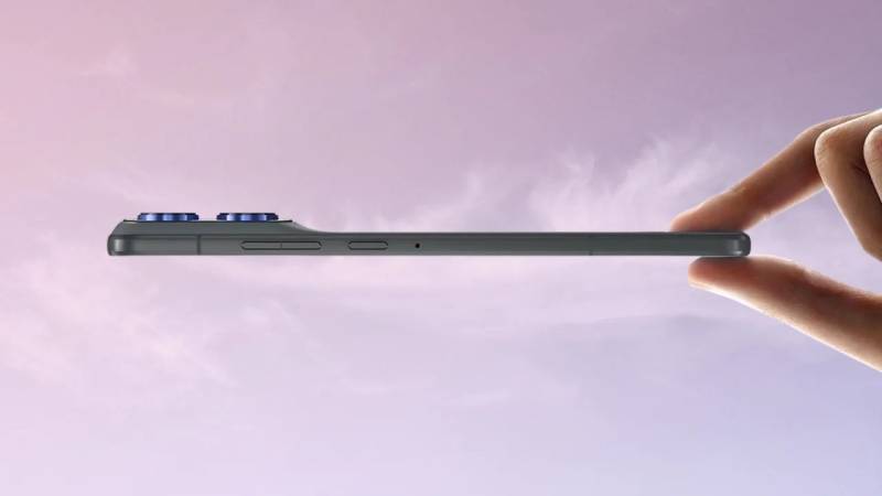 Moto X70 Air modelinin Çin qiyməti açıqlandı: Edge 70 adı ilə qlobal bazara ikiqat baha çıxacaq