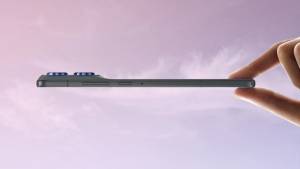 Moto X70 Air modelinin Çin qiyməti açıqlandı: Edge 70 adı ilə qlobal bazara ikiqat baha çıxacaq