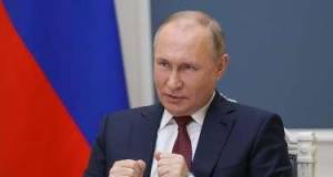 Putin Ukrayna hakimiyyətini tənqid etdi