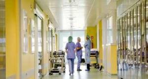 Özəl klinikalara niyə axın çoxdur? - AÇIQLAMA Xəbər şəkili