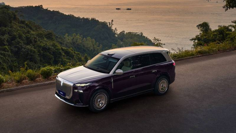 Huawei Texnologiyası və 1400 km Mənzili Olan Nəhəng Lüks SUV: Voyah Taishan Təqdim Edildi