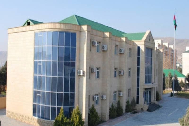 Prokurorluq Qaradağ Rayon İcra Hakimiyyətində əməliyyat keçirib