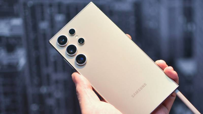 Galaxy S27 Ultra-nın Əsas Kamera Sensoru Dəyişməyə Bilər - Yeni Yenilənmə Ümidləri Sıfırlanır