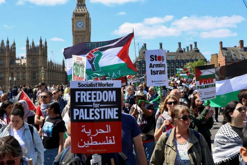 Londonda Fələstinə dəstək məqsədilə genişmiqyaslı nümayiş keçirilir