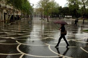 Sabah Bakıda yağış yağacaq, külək əsəcək - PROQNOZ