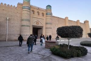 Azərbaycanlı jurnalistlər Xivədə Prezident məktəbinin və Mamun Xorazm Akademiyasının fəaliyyəti ilə tanış olublar Xəbər şəkili