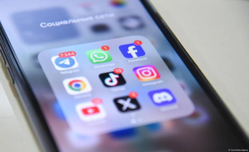 Danimarkada 15 yaşdan kiçik uşaqların sosial mediadan istifadəsi qadağan ediləcək