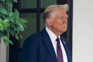 Tramp respublikaçıları dərhal şatdauna son qoymağa çağırıb