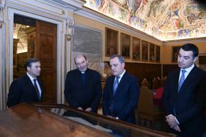 Ceyhun Bayramov Vatikan Apostol Kitabxanasında olub Xəbər şəkili