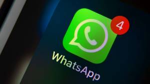 WhatsApp-dan maraqlı yenilik: Silkələməklə Texniki Problemləri Necə Bildirmək Olar? Xəbər şəkili