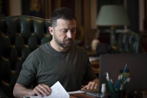 Zelenski Türkiyəyə səfər edib Xəbər şəkili