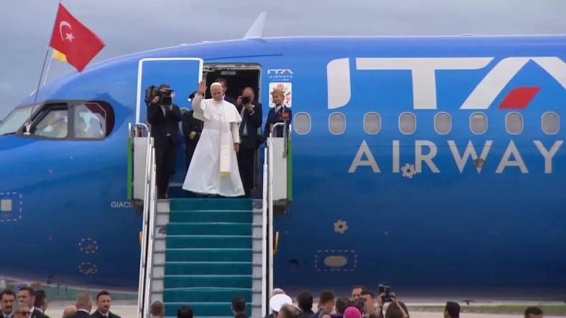 Roma Papası 14. Leonun Türkiyə Səfəri Sona Çatdı - Ankara, İstanbul və İznikdəki Proqram Xəbər şəkili