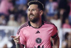 Messi karyerasında 1300 məhsuldar hərəkət edən ilk futbolçu olub