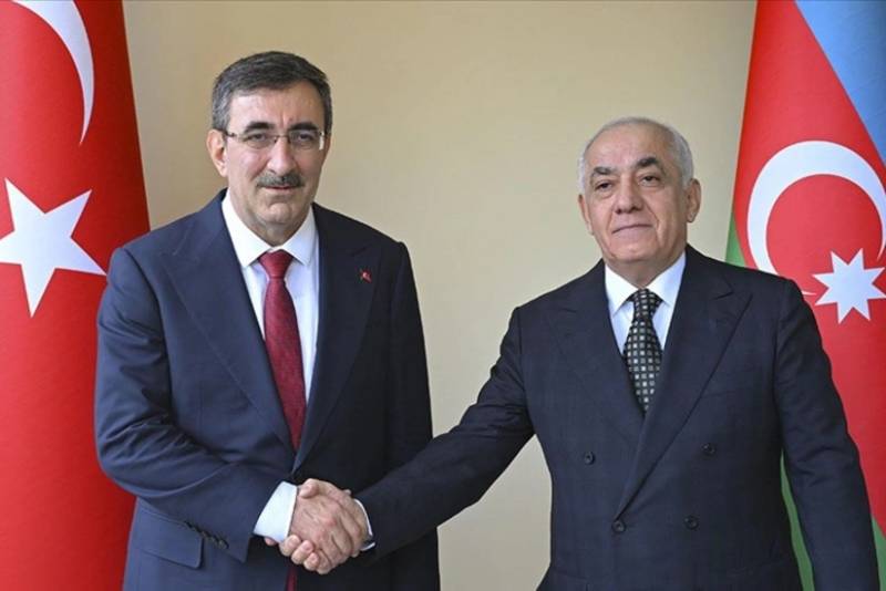 Cevdet Yılmazla Azərbaycan Baş naziri arasında telefon danışığı olub
