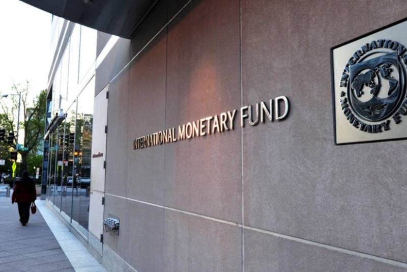 BVF Ukraynaya 8 milyard dollarlıq yeni kredit proqramı təklif edir