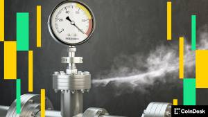 Kripto Bazarları: Altkoinlər Dəyərdən Düşür, Bitcoin Güclü Satış Təzyiqinə Baxmayaraq Mövqeyini Qoruyur